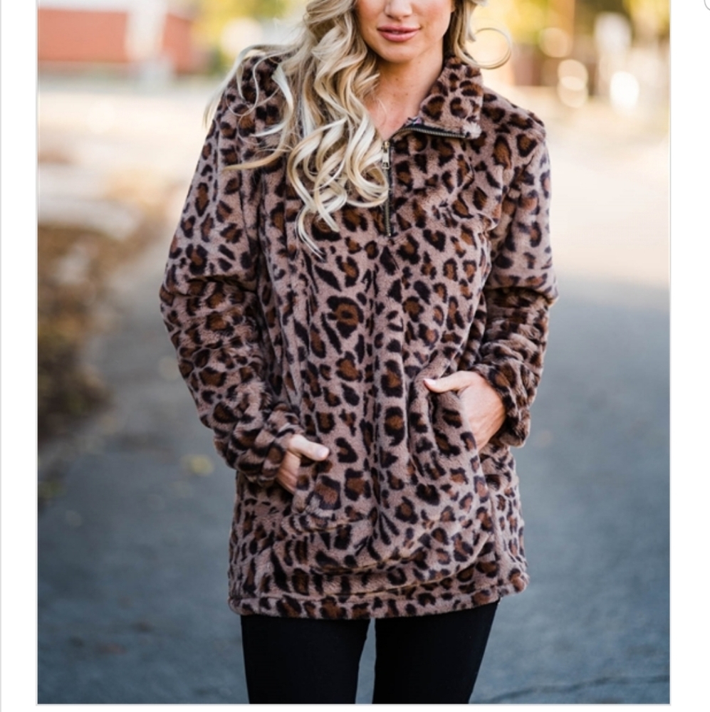 Fuzzy leopard pull over